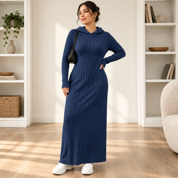 Abigail - Women’s elegant plus size knitted maxi dress with hood and long sleeve