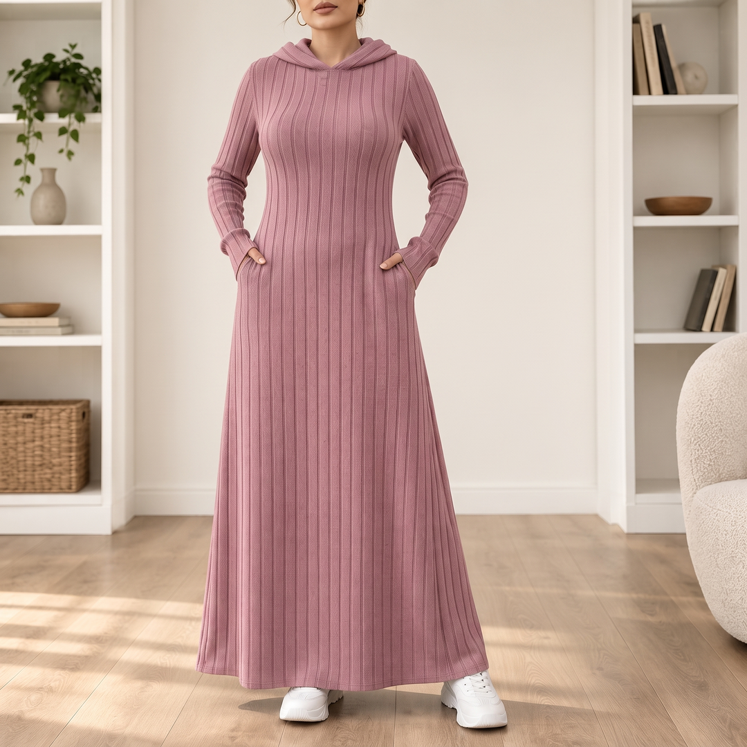 Abigail - Women’s elegant plus size knitted maxi dress with hood and long sleeve