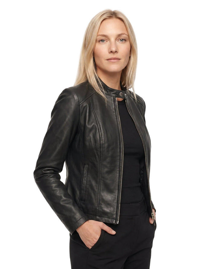 Chloe - Women&
