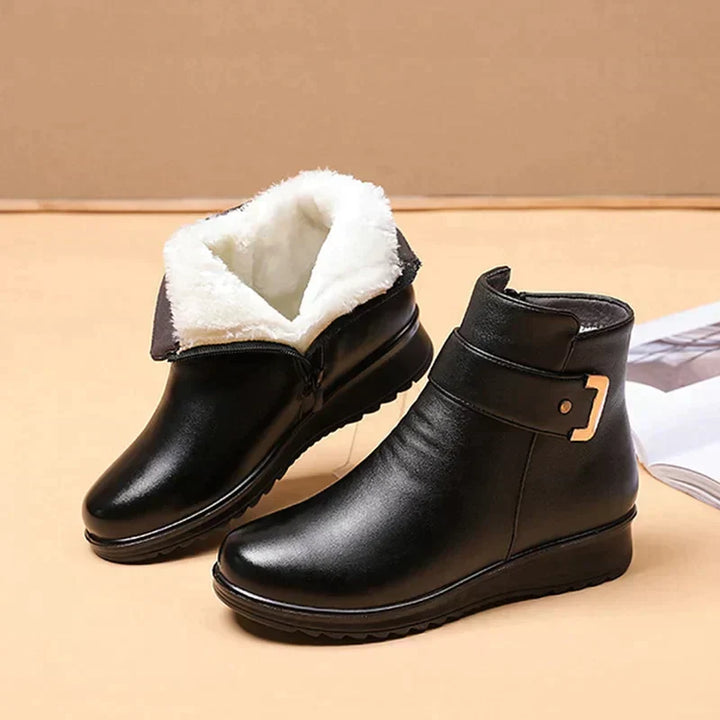 Evelyn - Women’s fleece lined ankle boots with buckle strap and low wedge sole