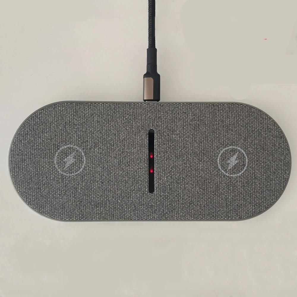 Wireless Charging Station | Dual Device Fast Charging | 40W Qi-Compatible Charging Dock
